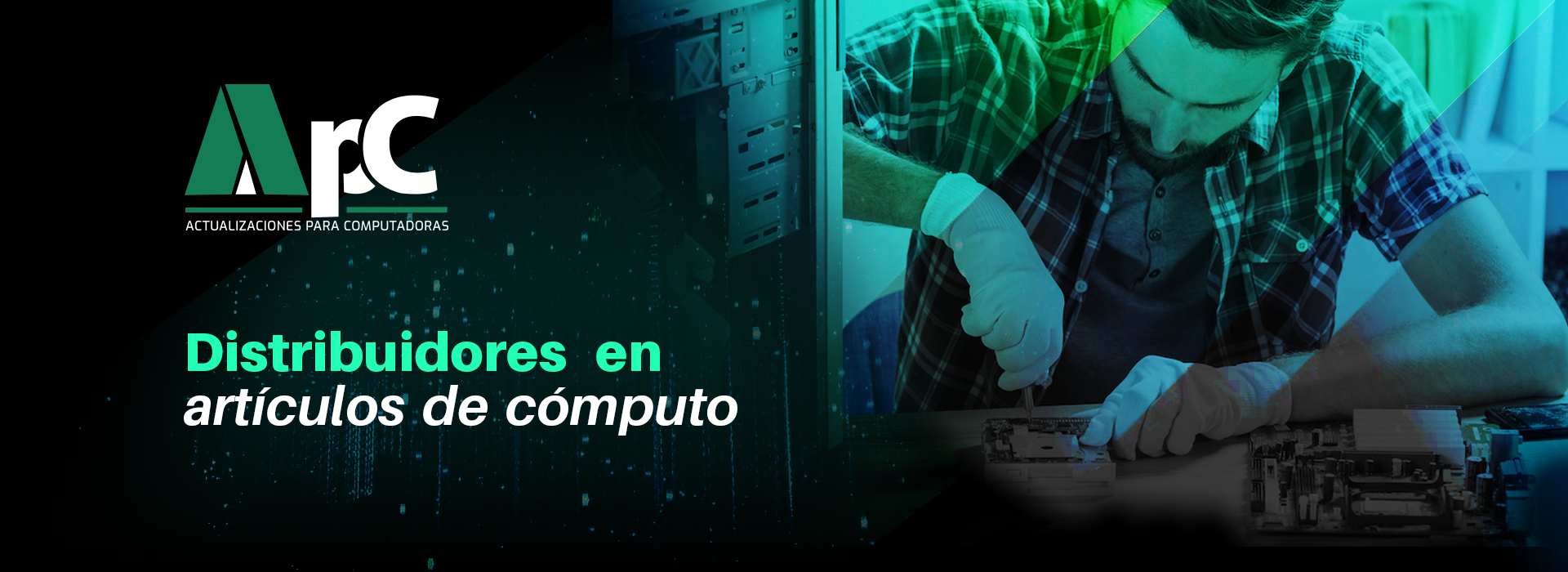 banner principal donde se muestra una persona armando una computadora